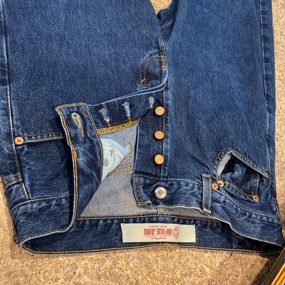Gap Blue Button Fly Jeans Special Denim Straight Fit Tag Says W32 L30 - Picture 4 of 16